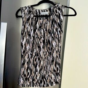 Calvin Klein sleeveless shirt size S
